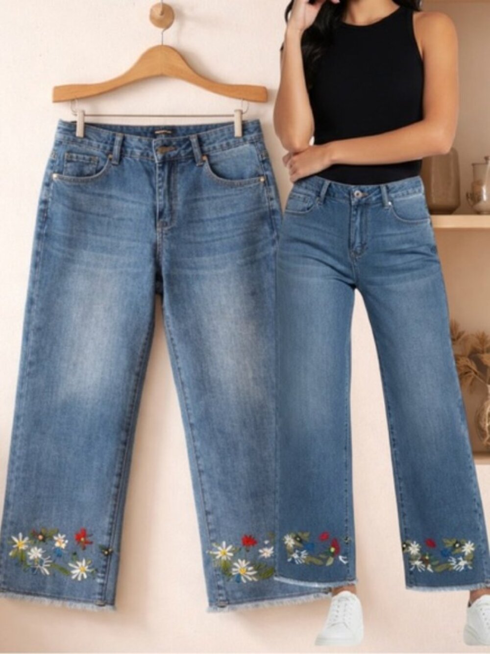 🛍️ FLAMINGALS Boho Floral Embroidered Raw Hem high rise Jeans pants size medium